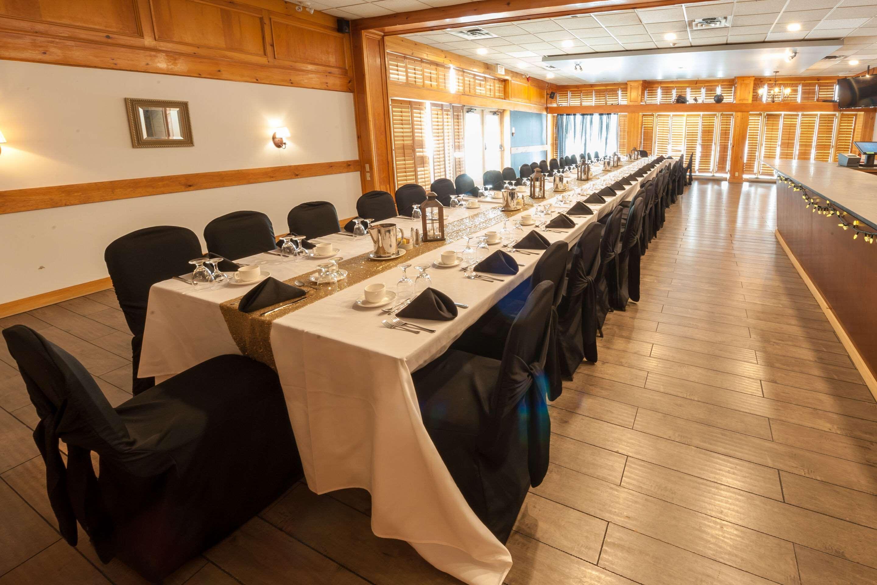 Pinestone Resort, Conference Centre, Spa & Golf Course Haliburton Exterior foto