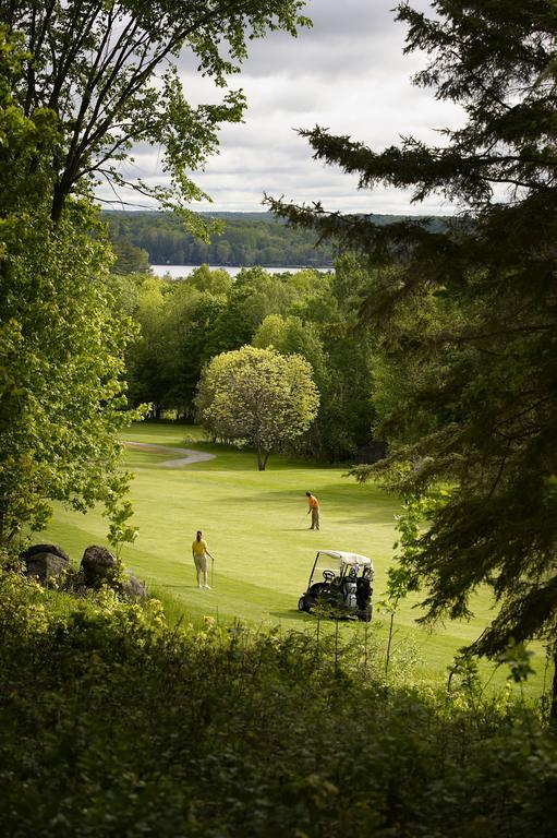 Pinestone Resort, Conference Centre, Spa & Golf Course Haliburton Exterior foto
