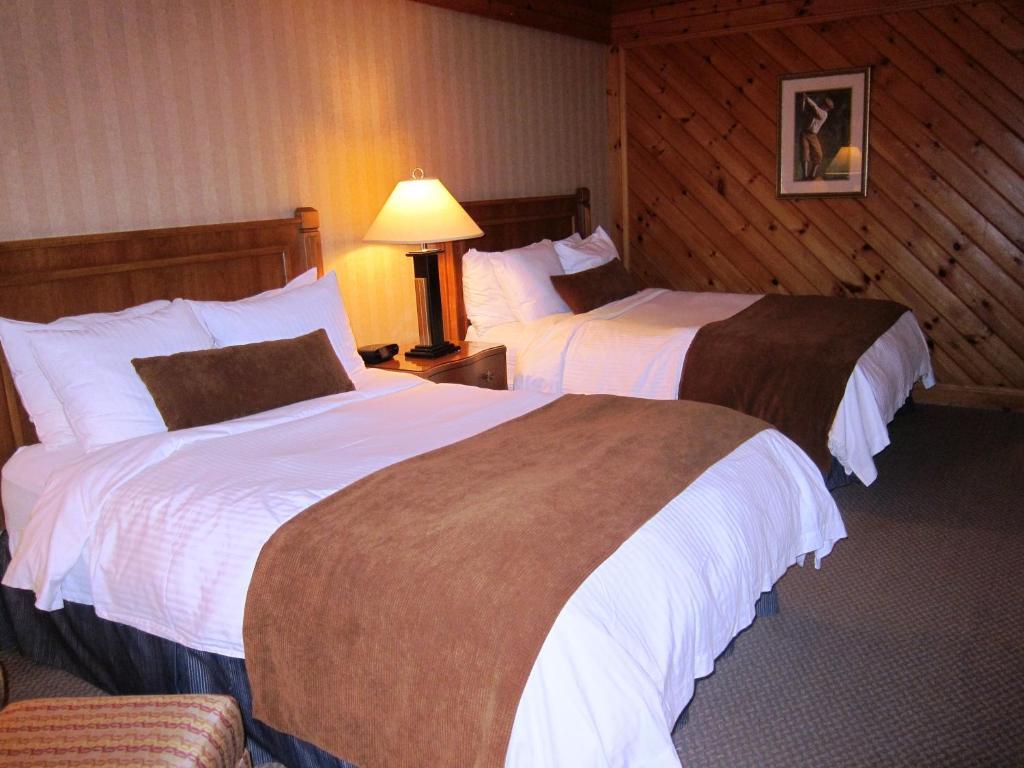 Pinestone Resort, Conference Centre, Spa & Golf Course Haliburton Quarto foto