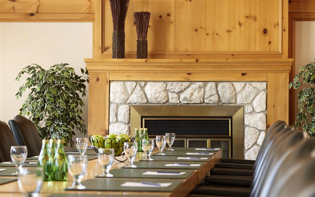 Pinestone Resort, Conference Centre, Spa & Golf Course Haliburton Facilidades foto